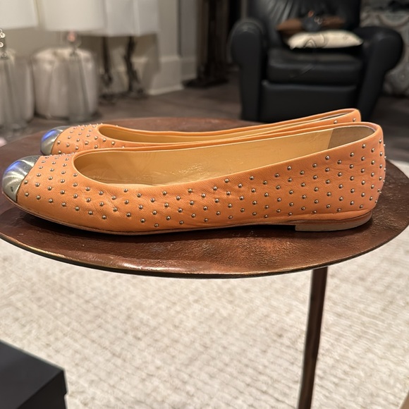 Giuseppe Zanotti peach and silver flat. Beautiful shoe. Size 7 1/2. - Picture 2 of 7